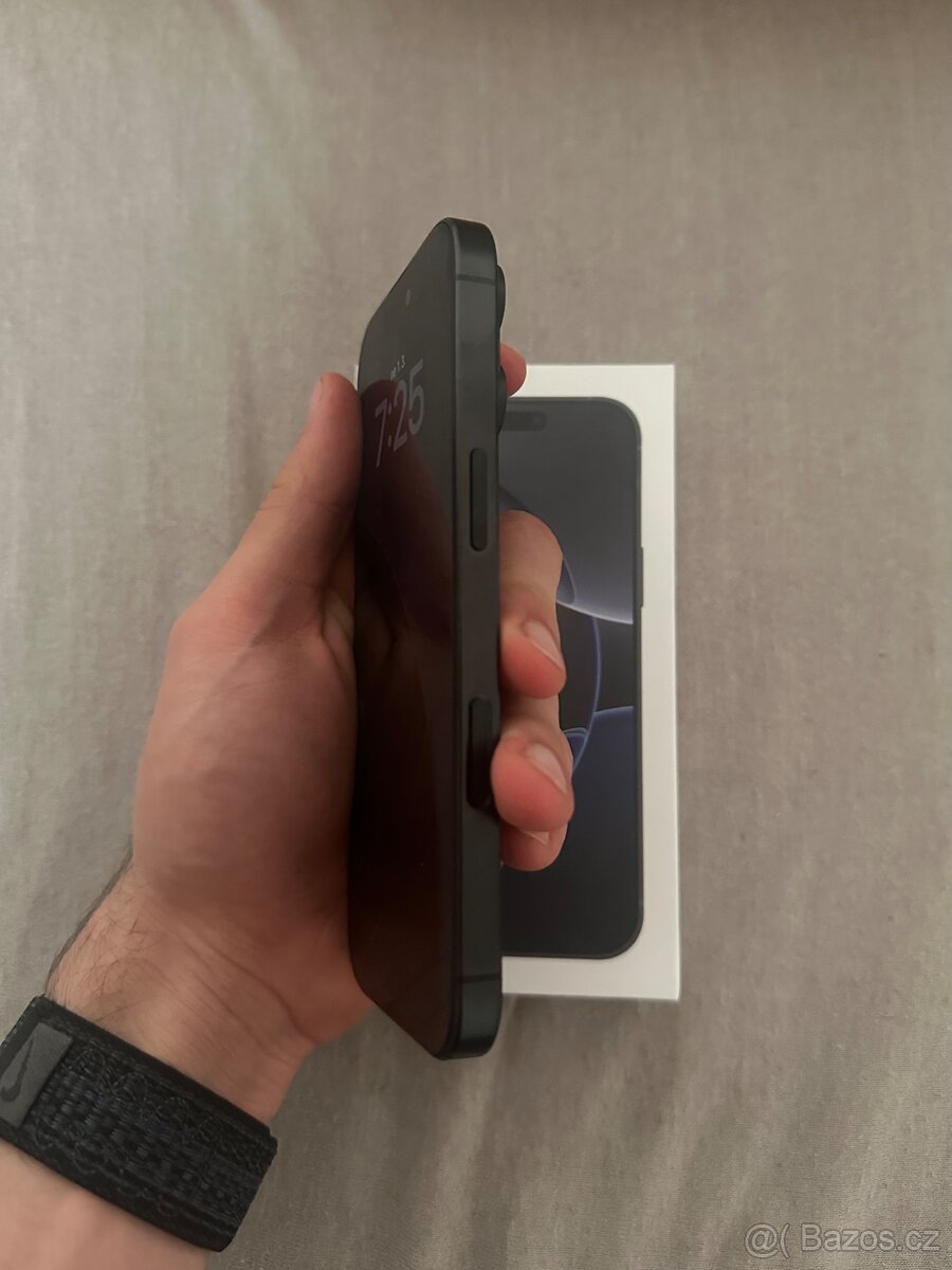 iPhone 16 Pro 1Tb Black Titanium - 5