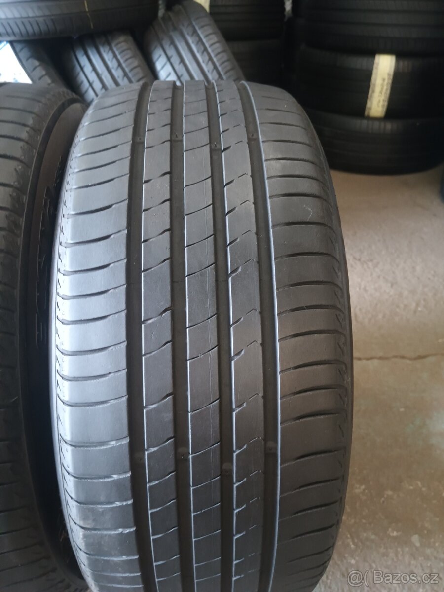 Sada letních pneu 215/45/16. Kumho. - 5