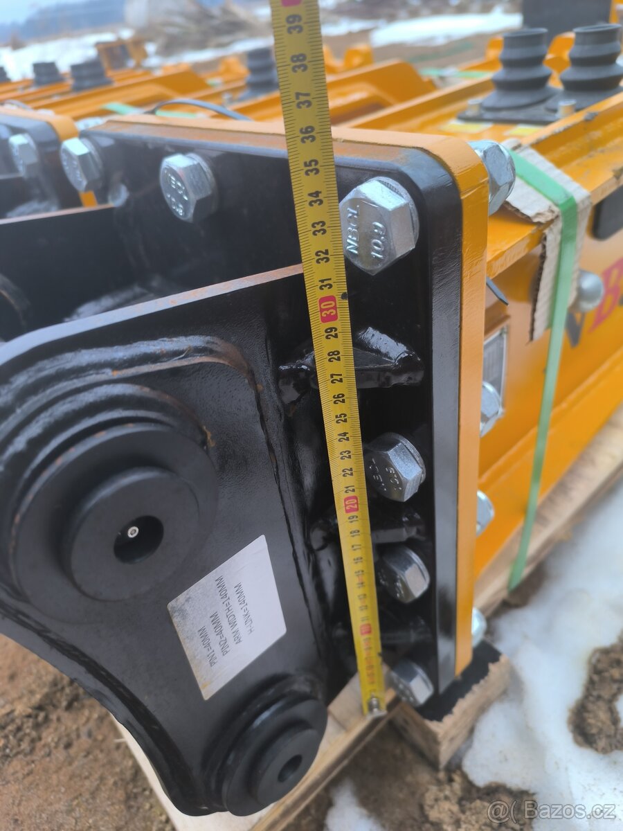 Hydraulické kladivo pro 2-4t - 5