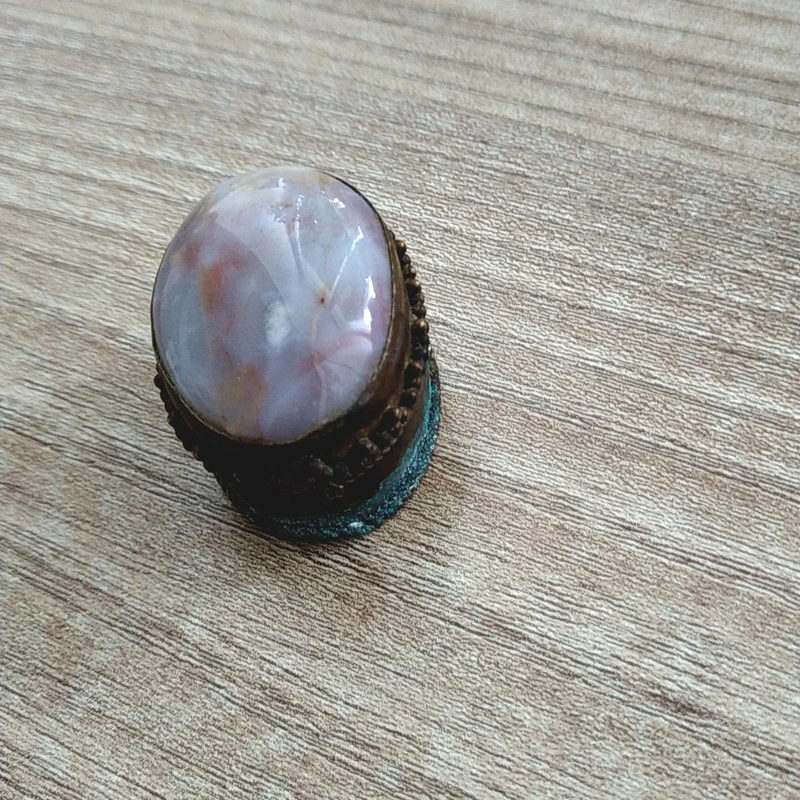 Stará mosazná krabička s polodrahokamem - 5