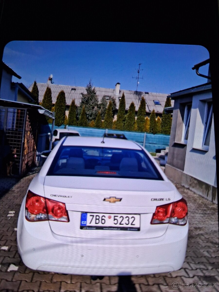 Chevrolet cruze r.v. 2011 - 5