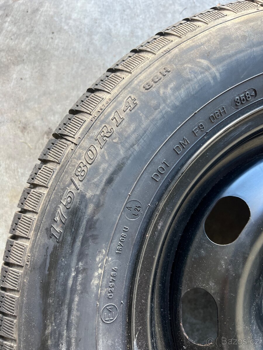 Prodám rezervní kolo 175/80/R14 - Dunlop - 5