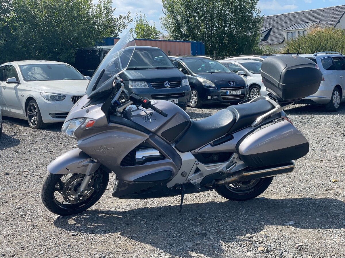 HONDA ST 1300A PAN EUROPEAN - 5