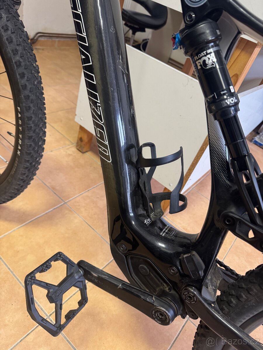 Elektrokolo celokarbon Specialized Levo SL XL - 5