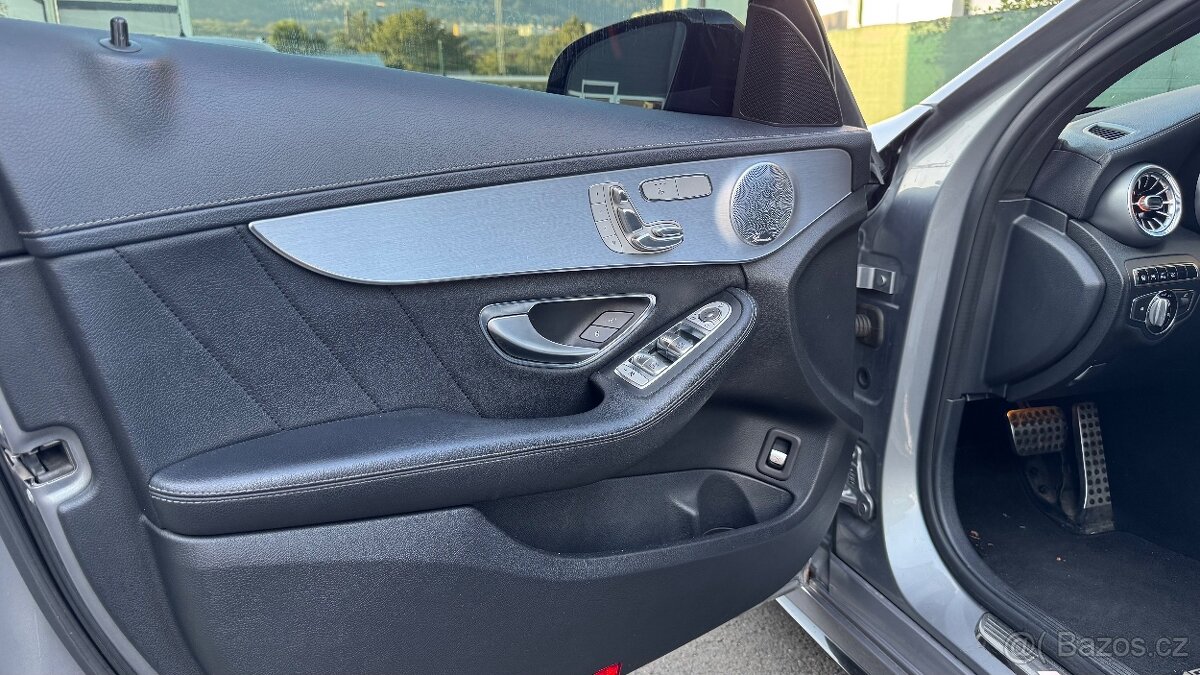 Mercedes-Benz C43 AMG - 5