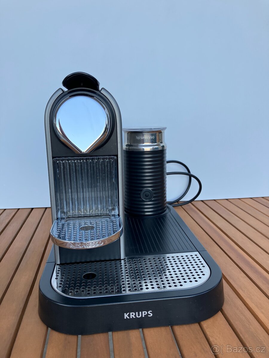 Prodám kávovar Nespresso Krups Citiz Milk - 5