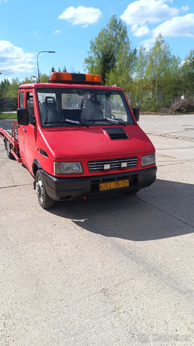 Iveco daily 49,10 odtahovka