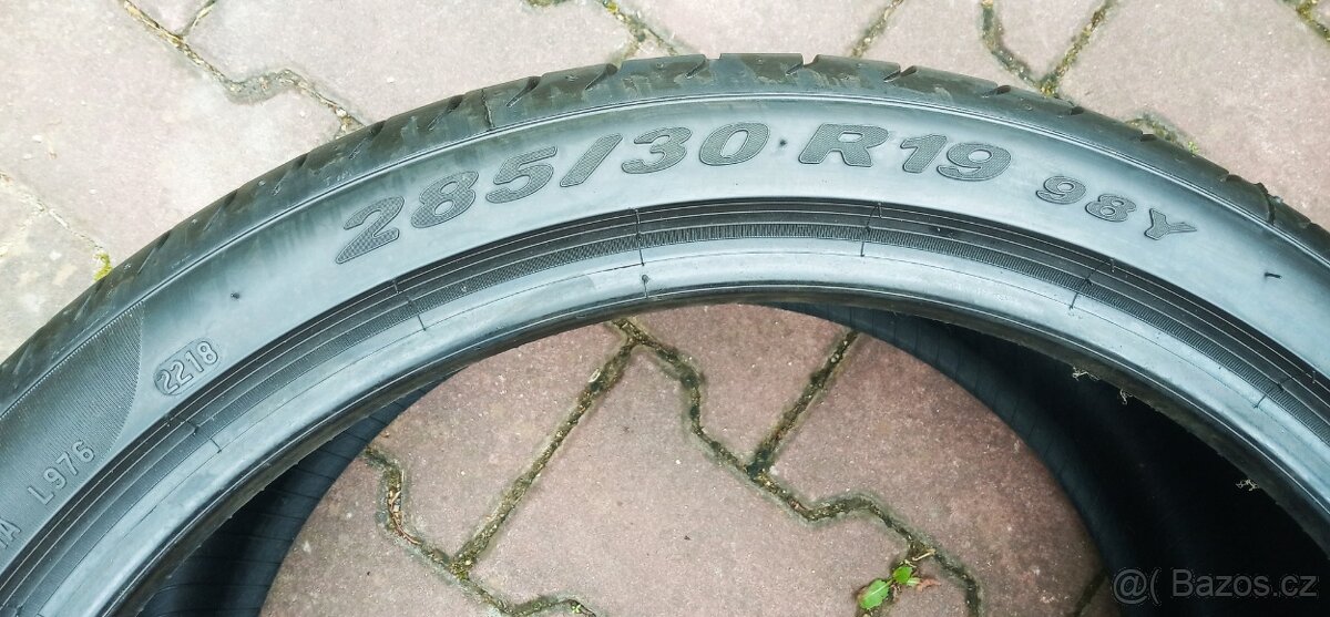 Pneu Pirelli P ZERO 285/30/19 1 ks - 5