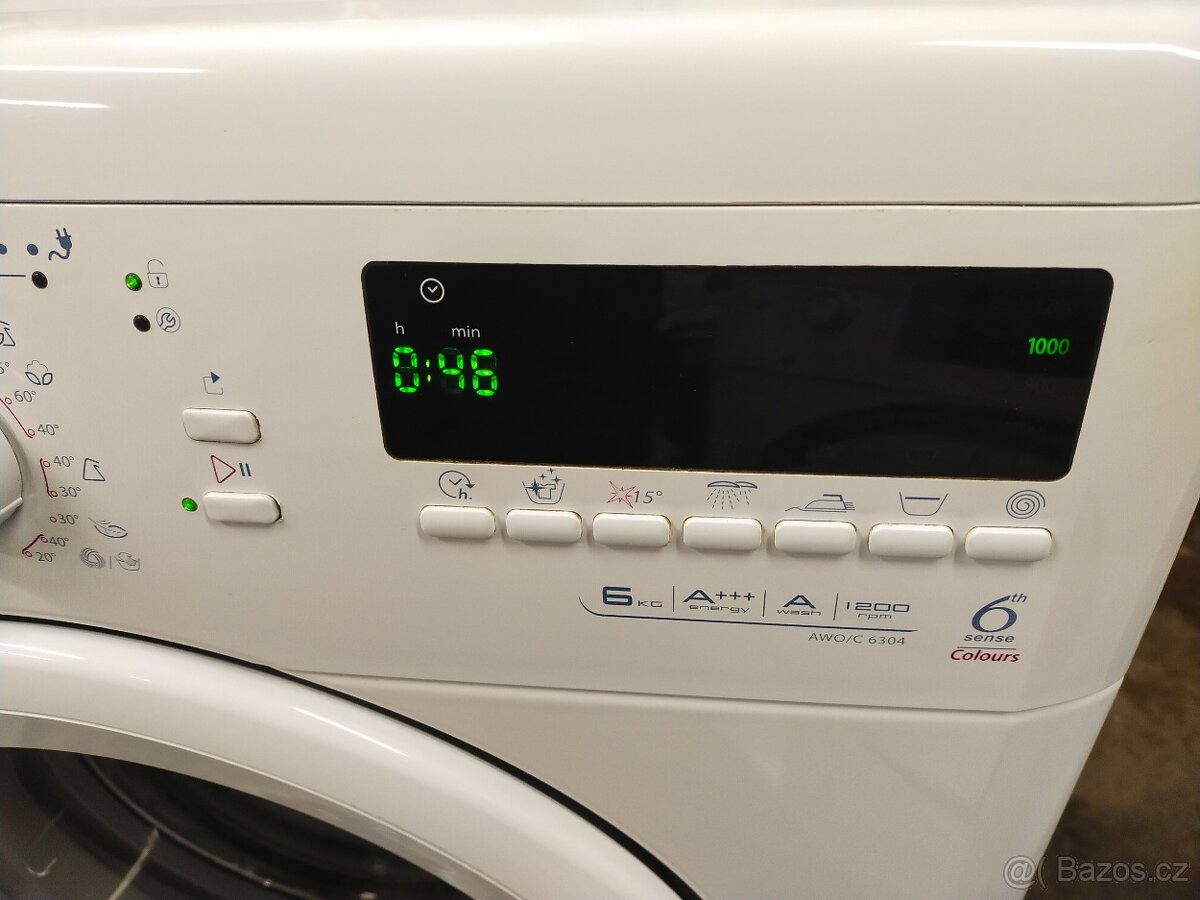 Prodám plně funkční dig. pračku zn. WHIRLPOOL 6 kg-DOVEZU-- - 5