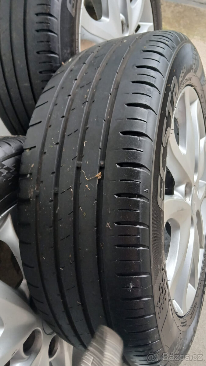 Letní kola disky hyundai i30 i40 6.0JxR16 ET50 5X114,3 - 5