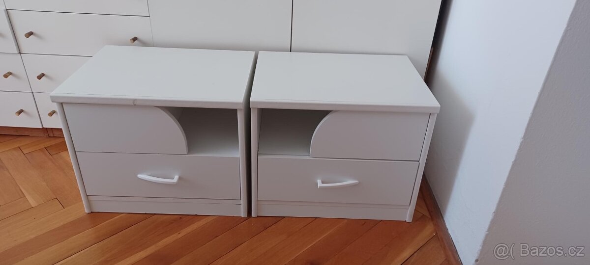 Noční stolky - 5