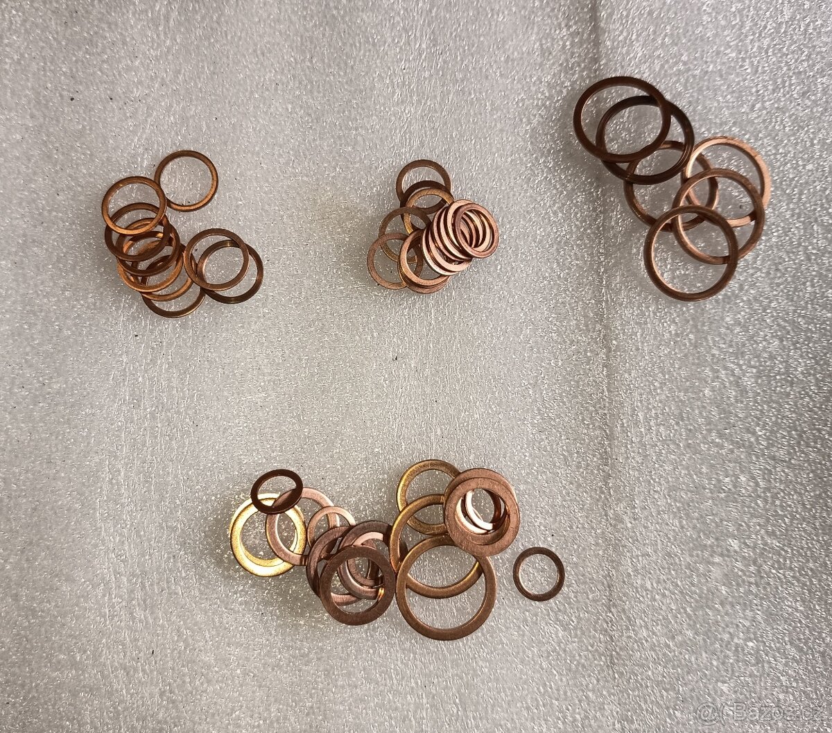 1,5t hydraulický nůžkový zvedák DDR přetěsněný + nový olej - 5