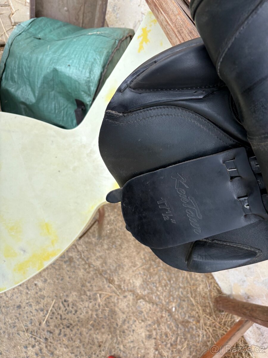 Sková a drezurní sedlo ve velmi dobrém stavu 17,5/2 - 5