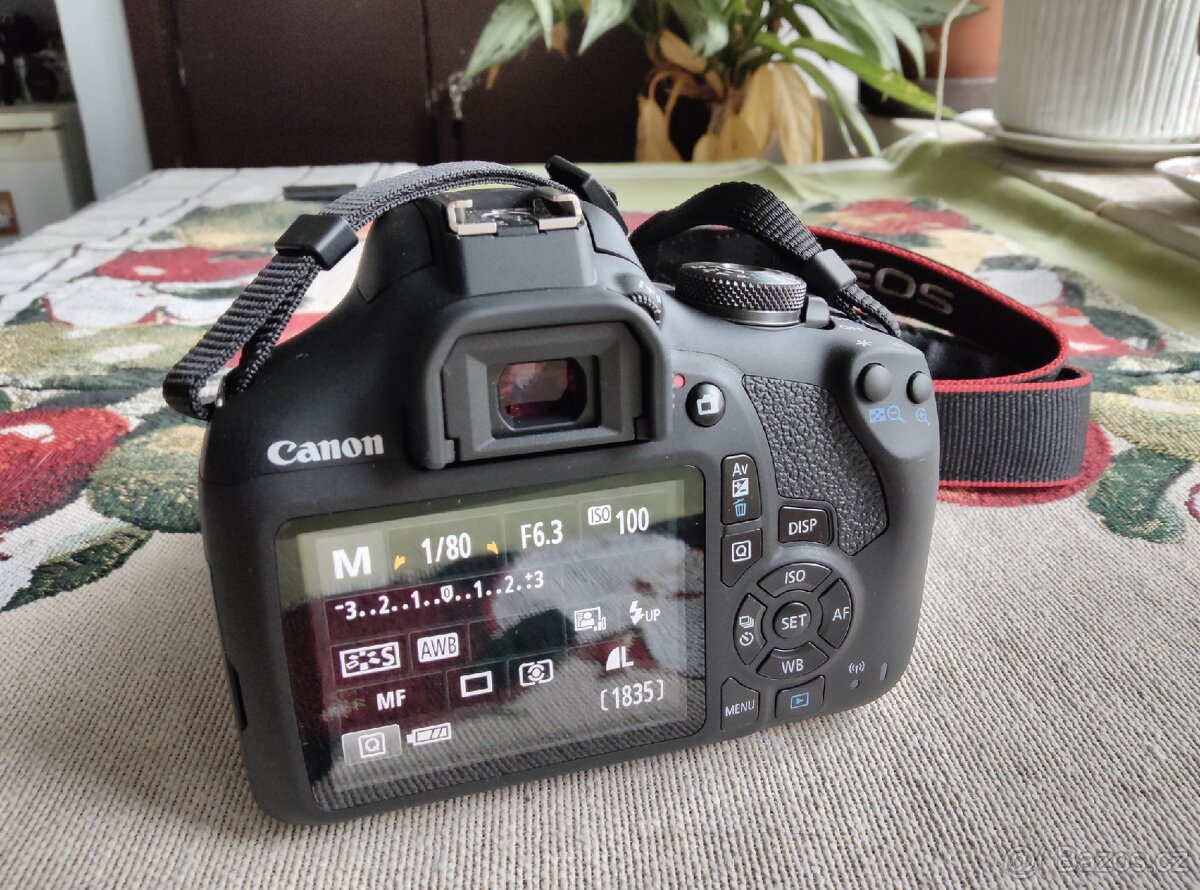 CANON EOS 2000D - 5