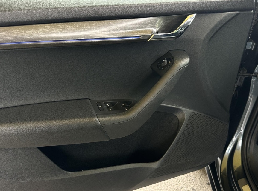 Škoda Octavia III SCOUT 2.0TDI/110kW 1.Maj. DSG r.v.2019-DPH - 5