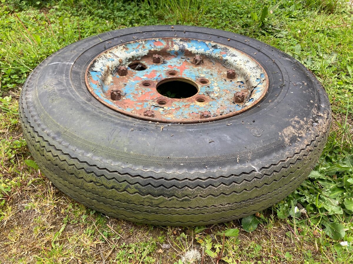 Kola vzv, zemedelska technika - 5