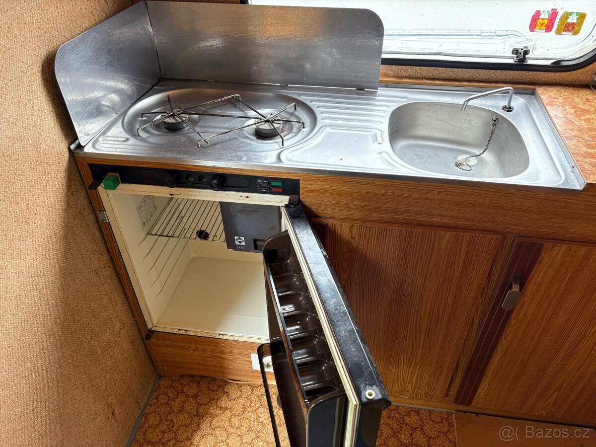 karavan Caravelair 440, BEZ TP, Předstan - 5