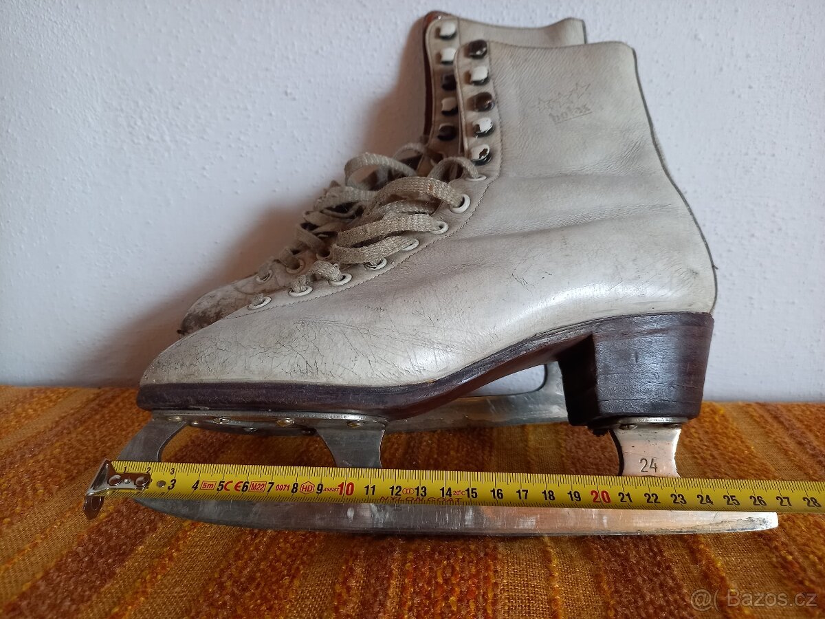Dívčí / dámské lední brusle - 5