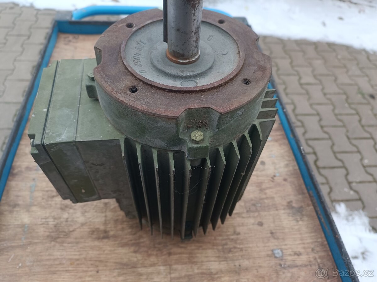 Elektromotor dahlanderův 1,8 /2,5kw 2. rychlostní - 5