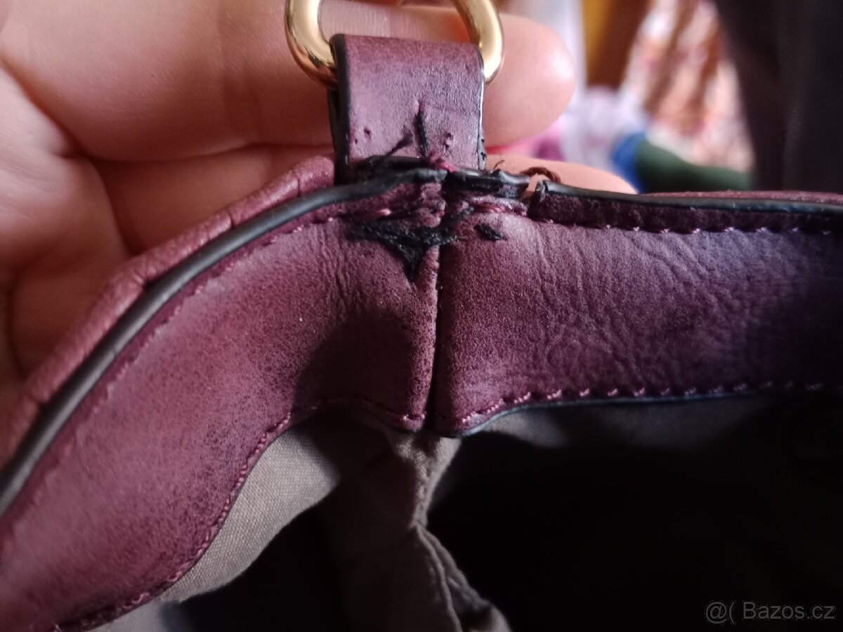 Č.1 červená kabelka - 5