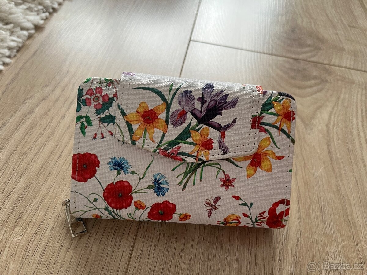 Dámská peněženka N.O.V.Á. - 5