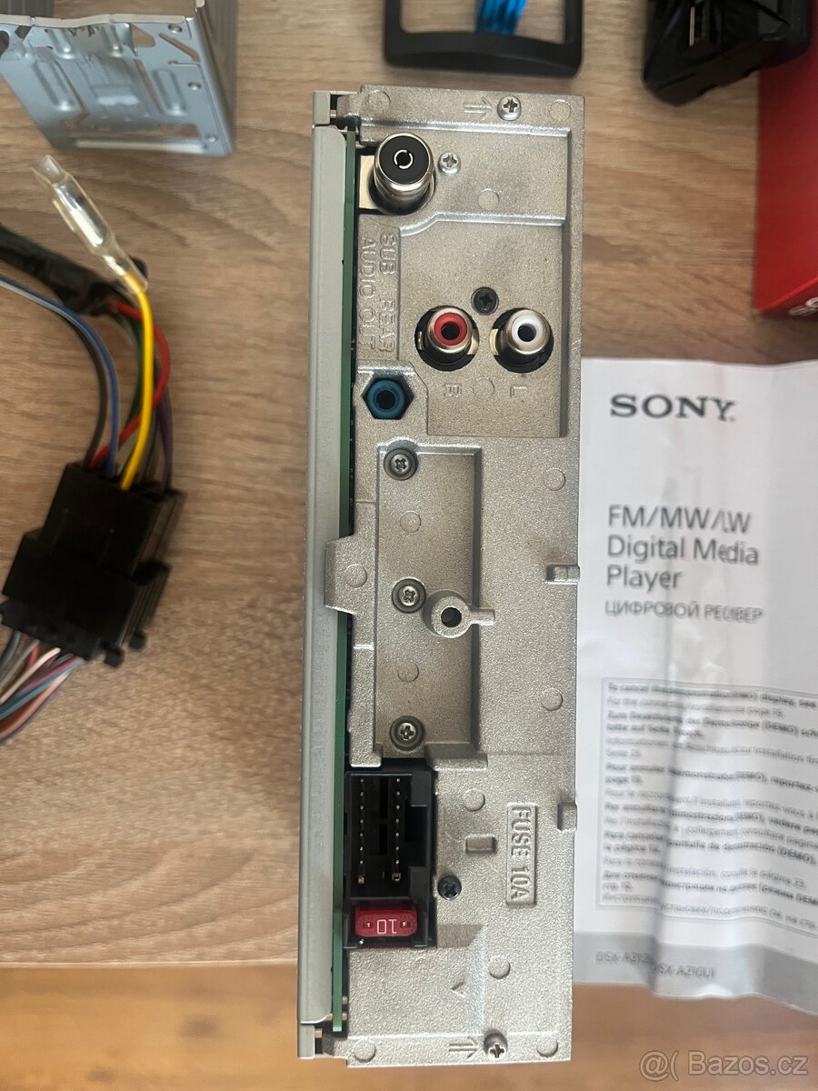 Autorádio Sony DSX - A210UI + rámeček - 5