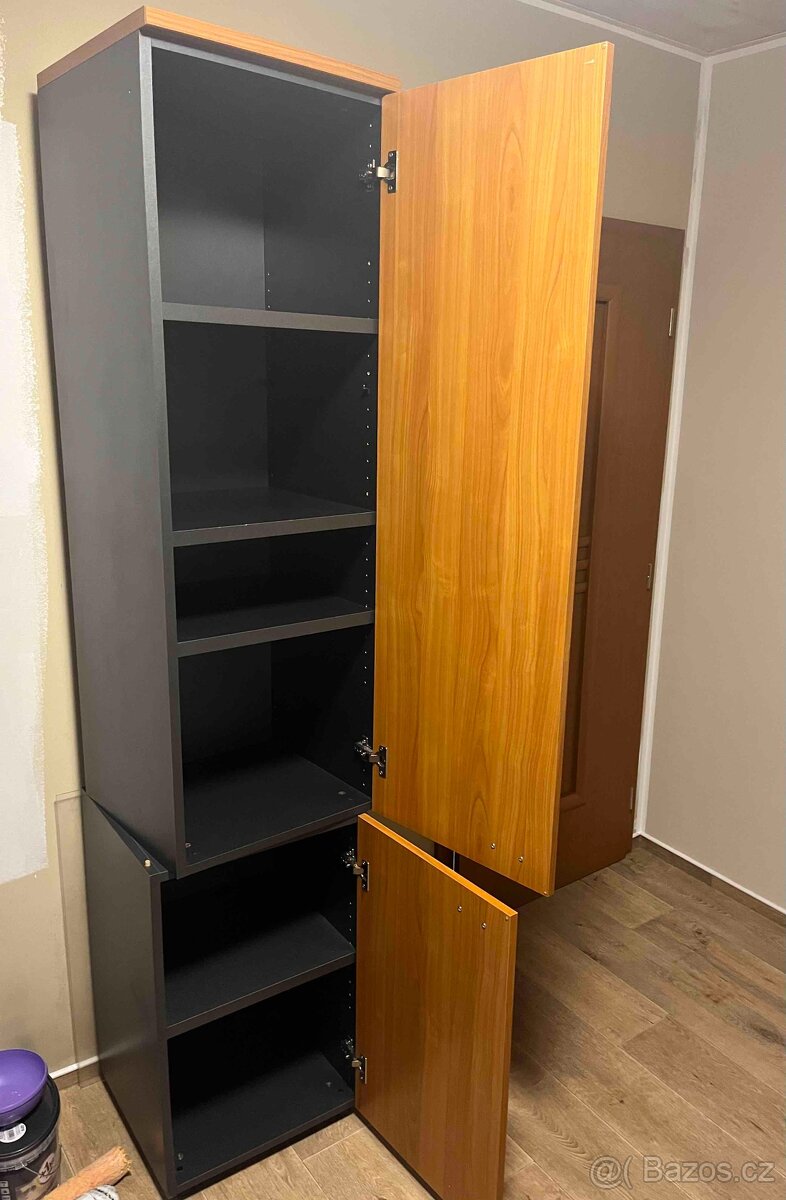 kancelářský nábytek - 5
