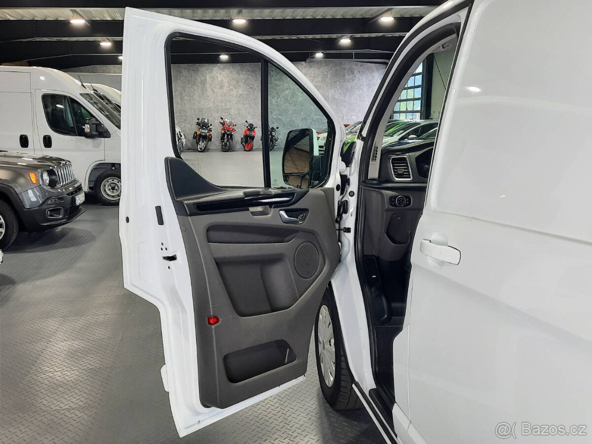 Ford Transit Custom 2,0 TDCi - 96 Kw L1 Titanium - 5