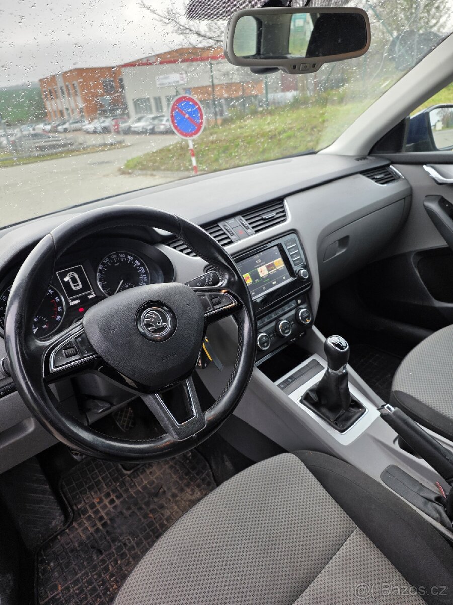 ŠKODA OCTAVIA III 1.6 TDi na splátky BEZ příjmů a registrů - 5