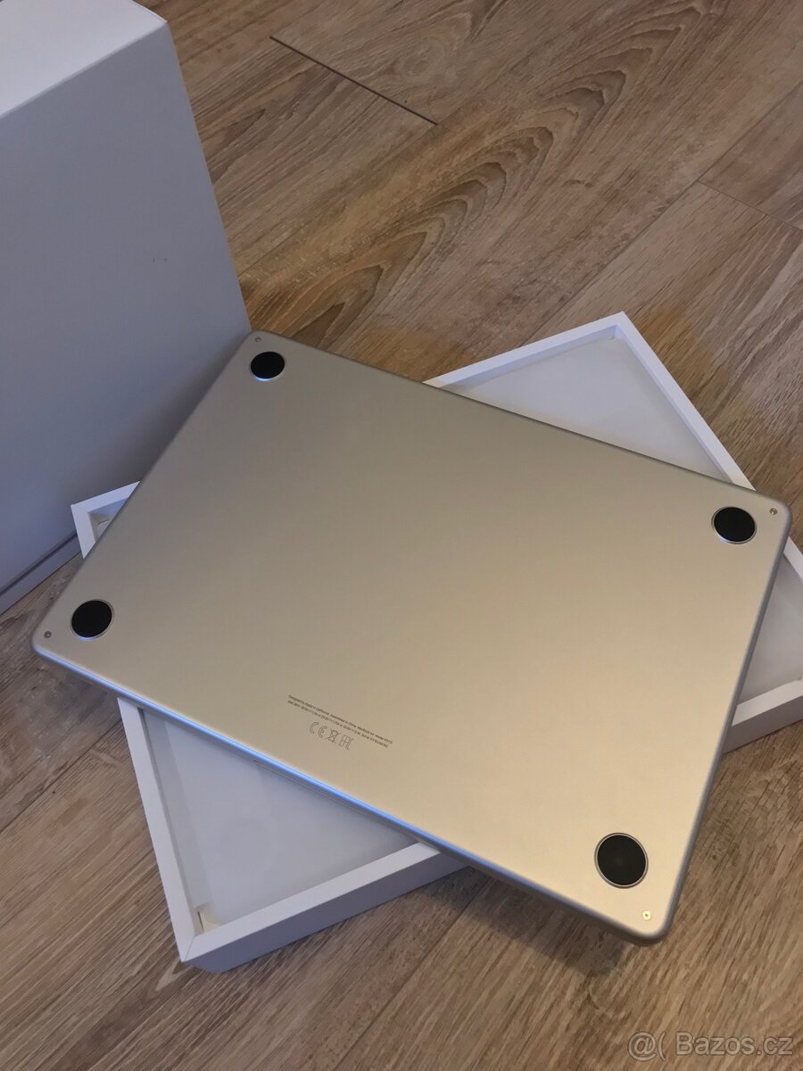 MacBook Air M3 512GB - 5