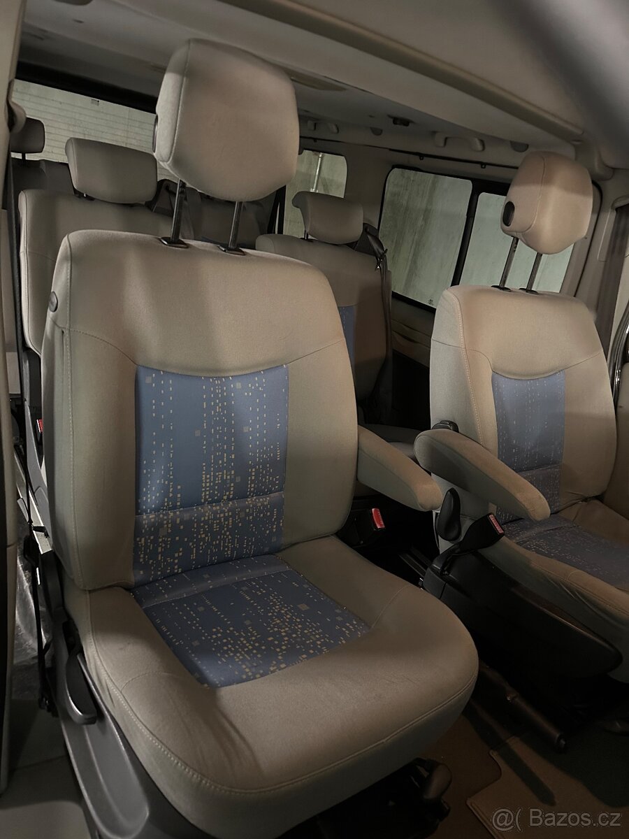 Multivan k zapůjčení 7 míst - 5