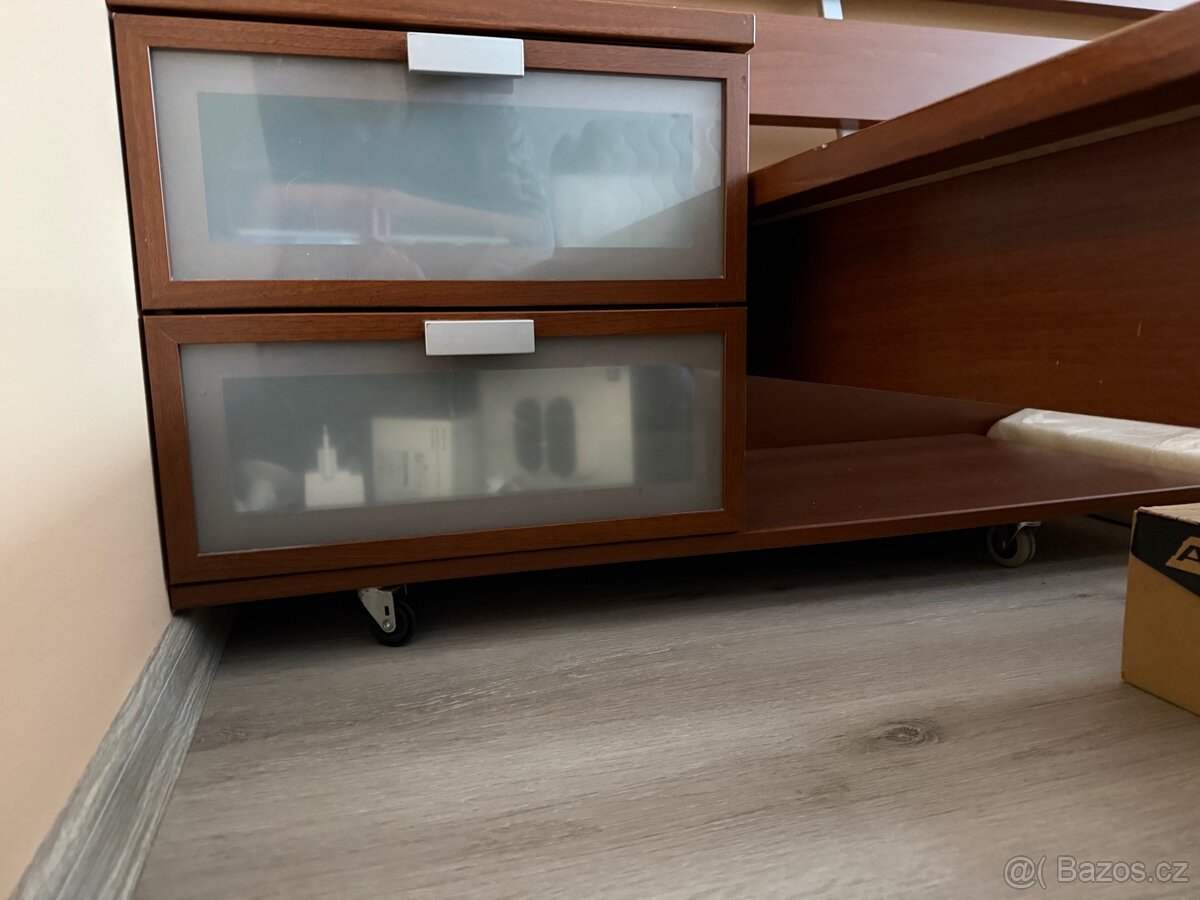 Kompletní ložnice - postel, komoda, skříň - 5