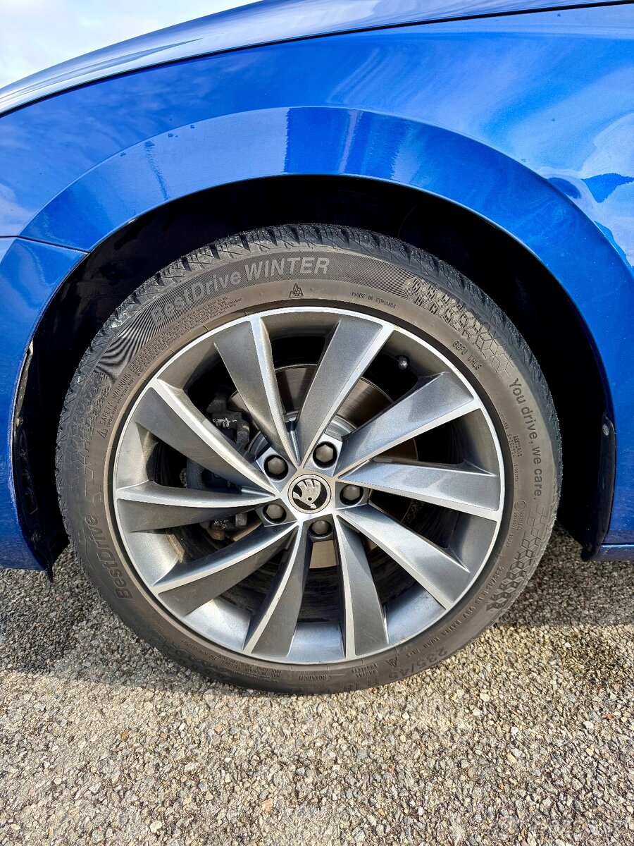 Škoda Superb 3 combi 2.0tdi 140kw DSG - 5