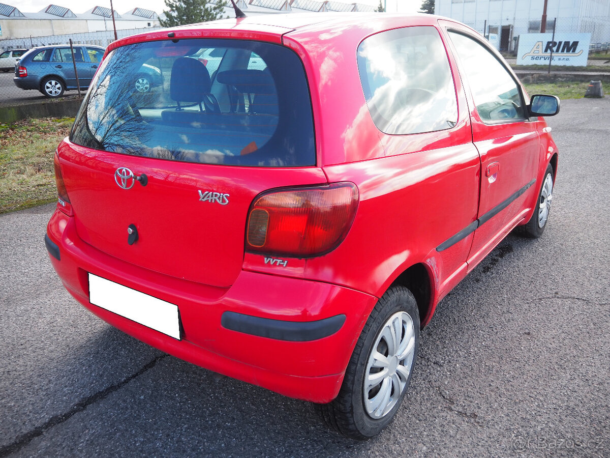 Toyota Yaris 1.0 AUTOMATICKÁ převodovka - 5