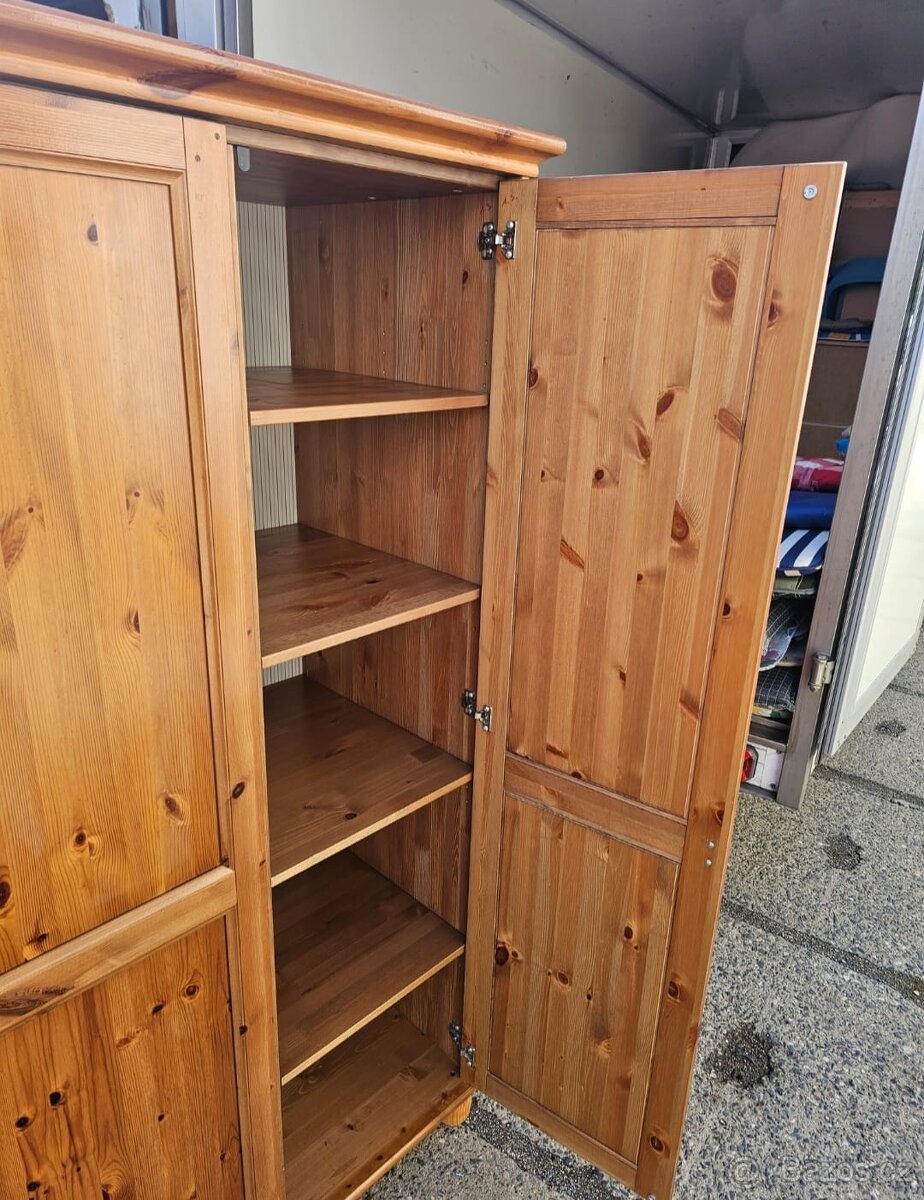 ŠATNÍ SKŘÍŇ IKEA LEKSVIK - 5