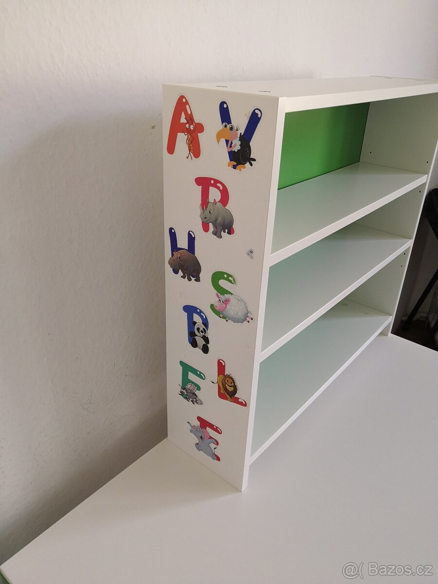 Rostoucí stůl IKEA PAHL zelený - 5