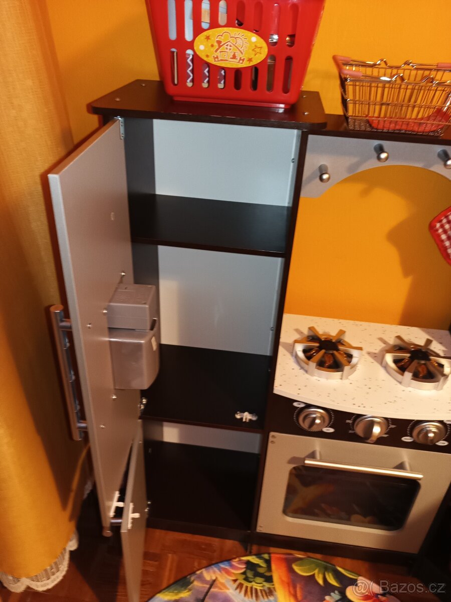 Dětská dřevěná kuchyňka - 5