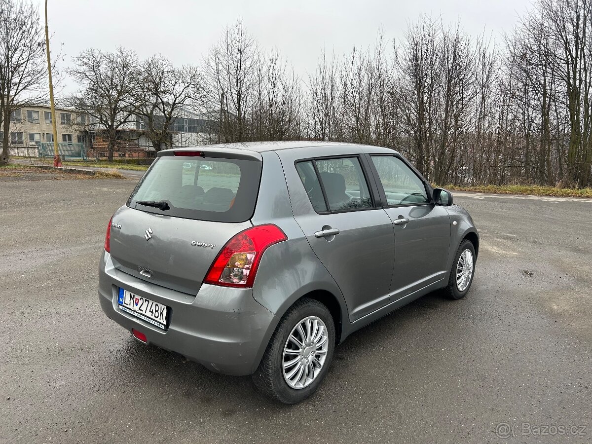 Suzuki Swift 1.3i 2007 - 5