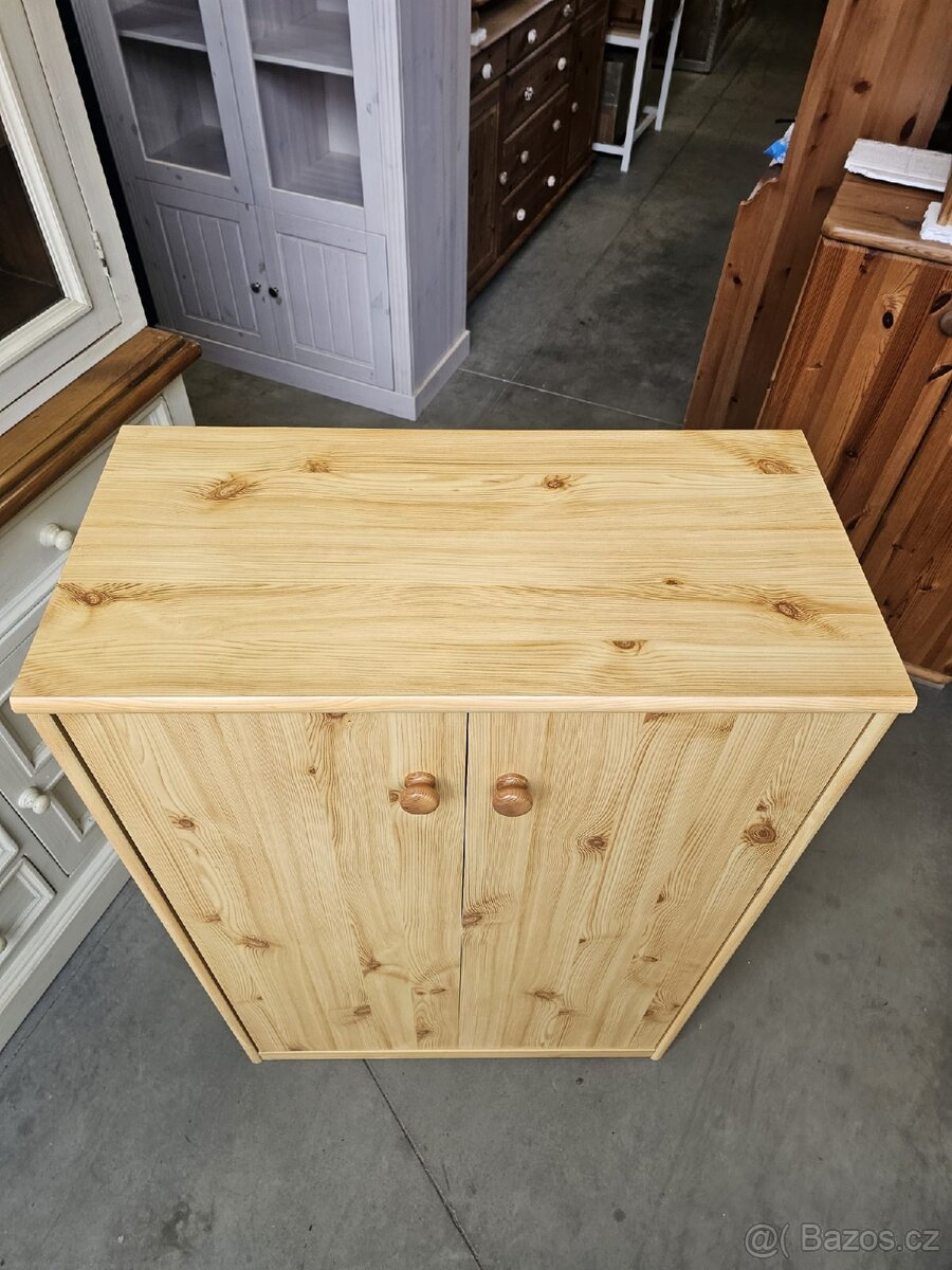 Skříňka - botník - 5