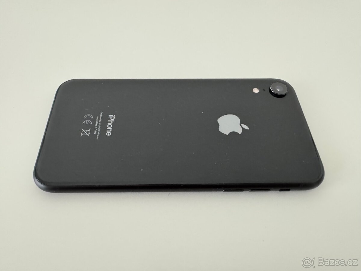 Apple iPhone XR, 64GB, black - 5