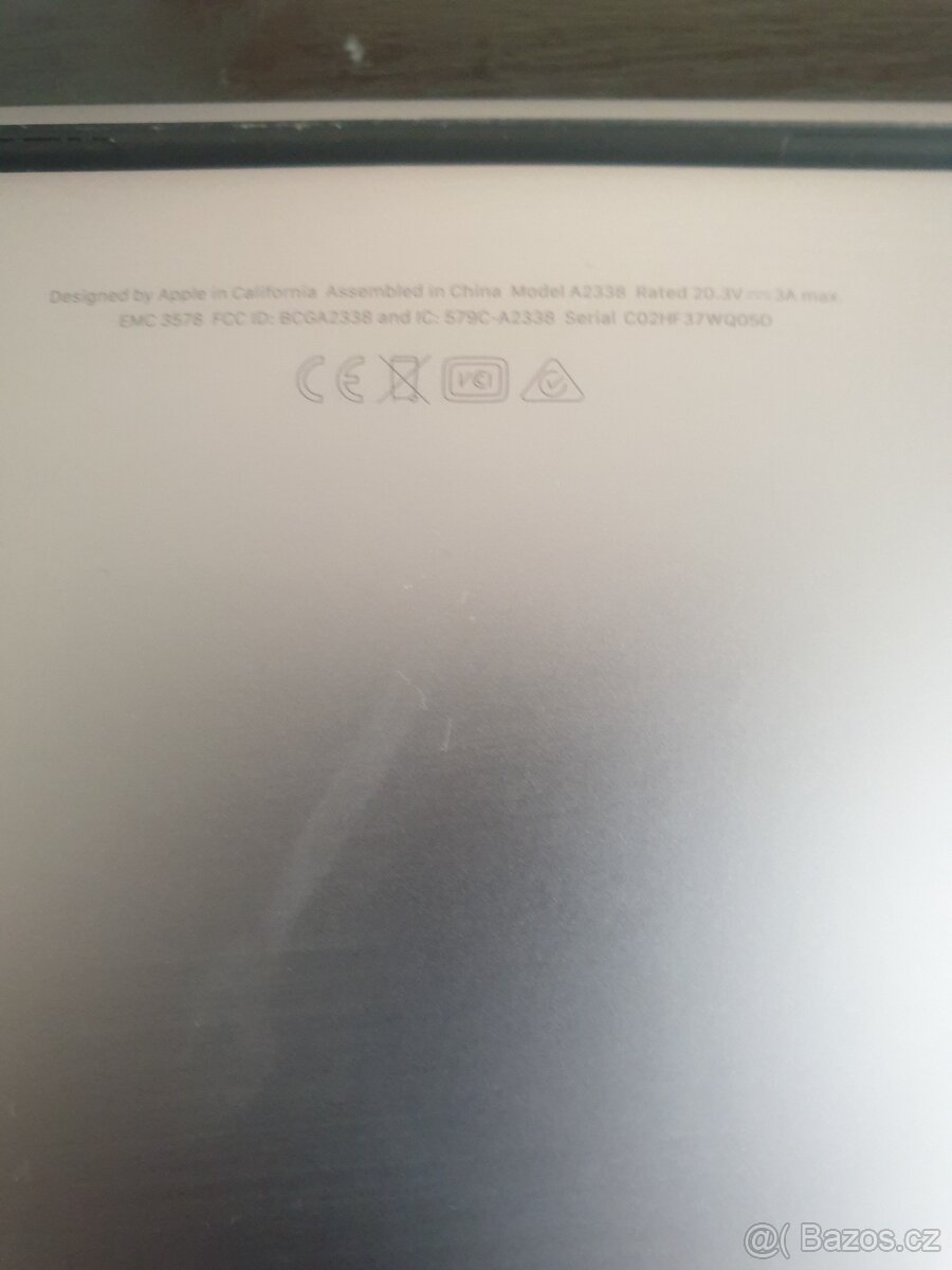 Macbook Pro M1 (2020) 8/256 - 5