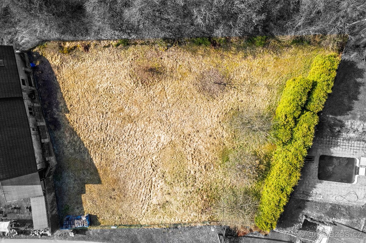 Prodej stavebního pozemku v Milčicích u Čekanic - 5