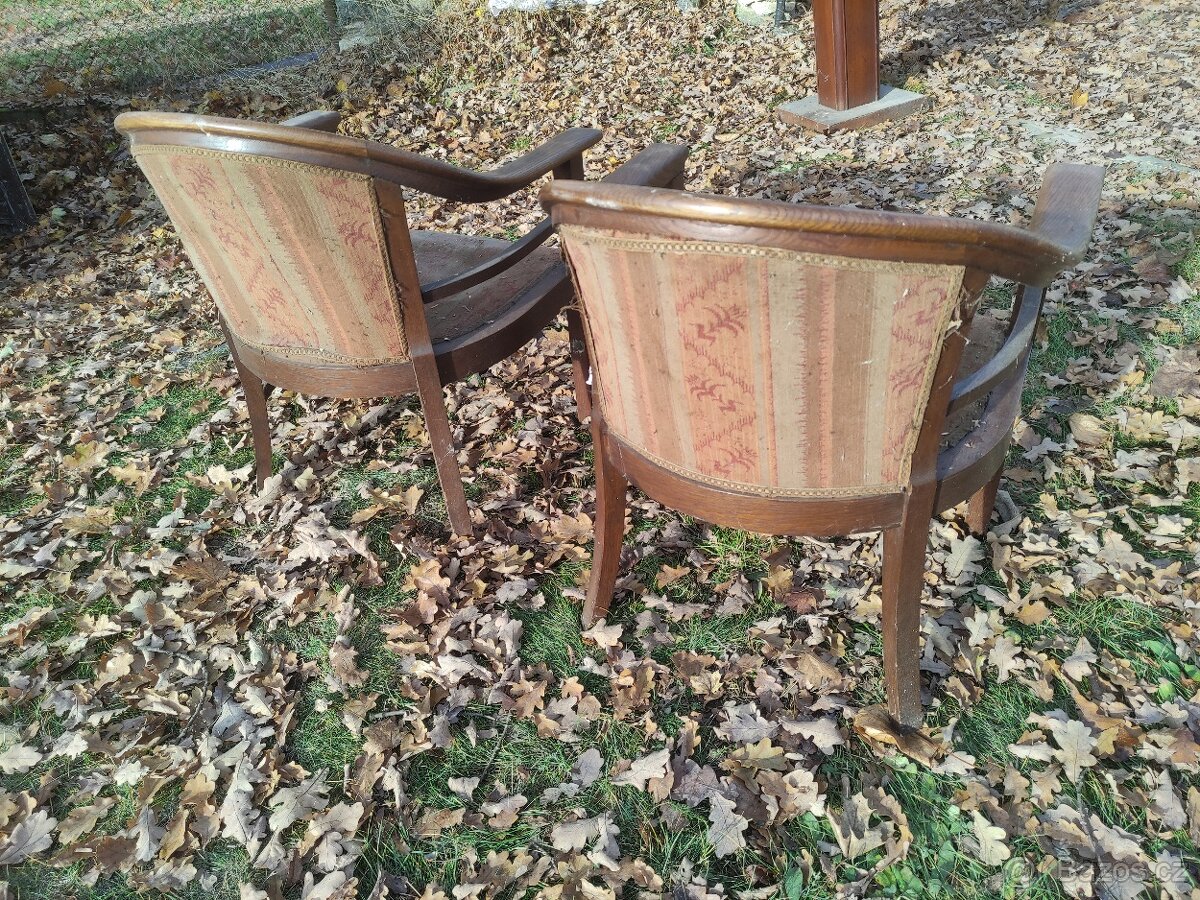 Stará dubová křesla - 5
