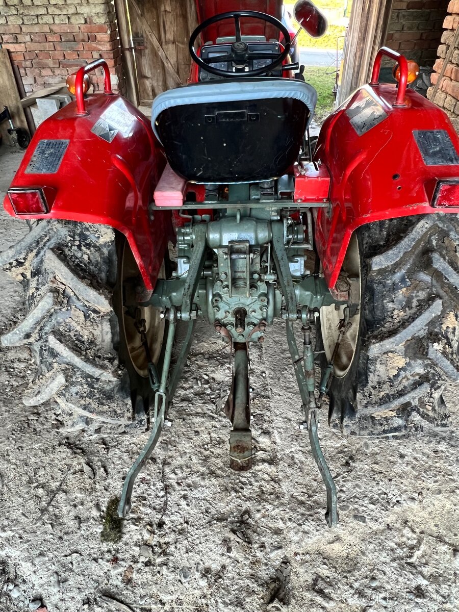 Malotraktor Yanmar 2420 D - 5