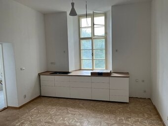 Pronájem bytu 2+KK - 5