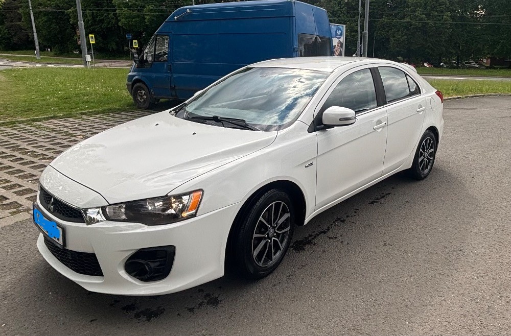 Mitsubishi Lancer 1.6 Invite, 2017 - 5