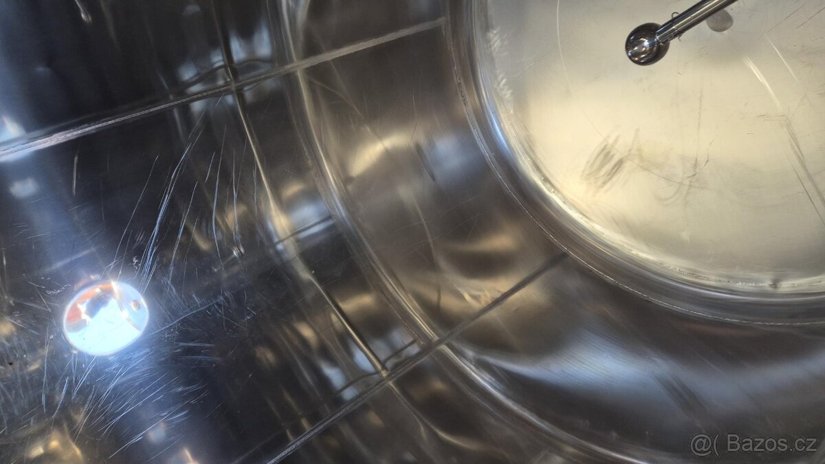 Prodám GRAPAR T3-G - Potravinářská cisterna 30 m3 - 4 komory - 5