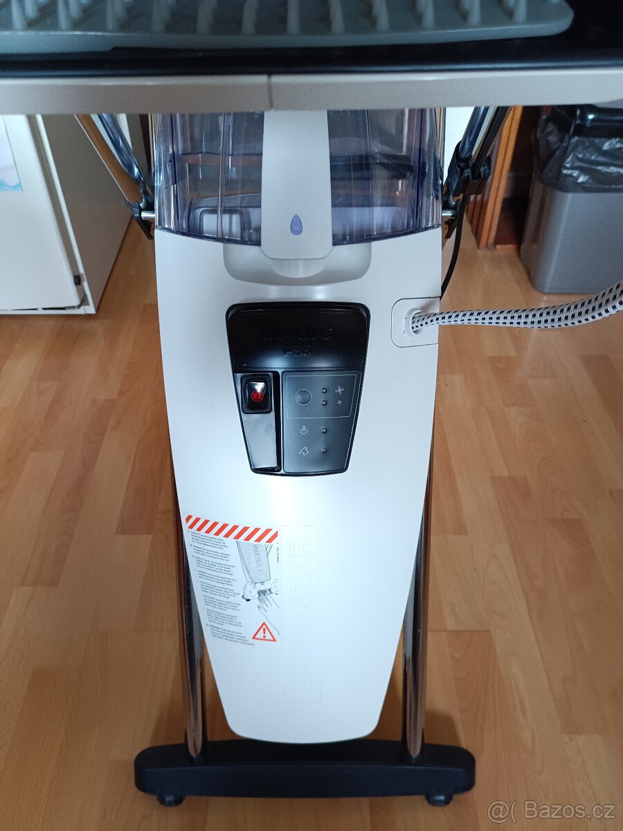 Parní žehlící systém LAURASTAR - 5