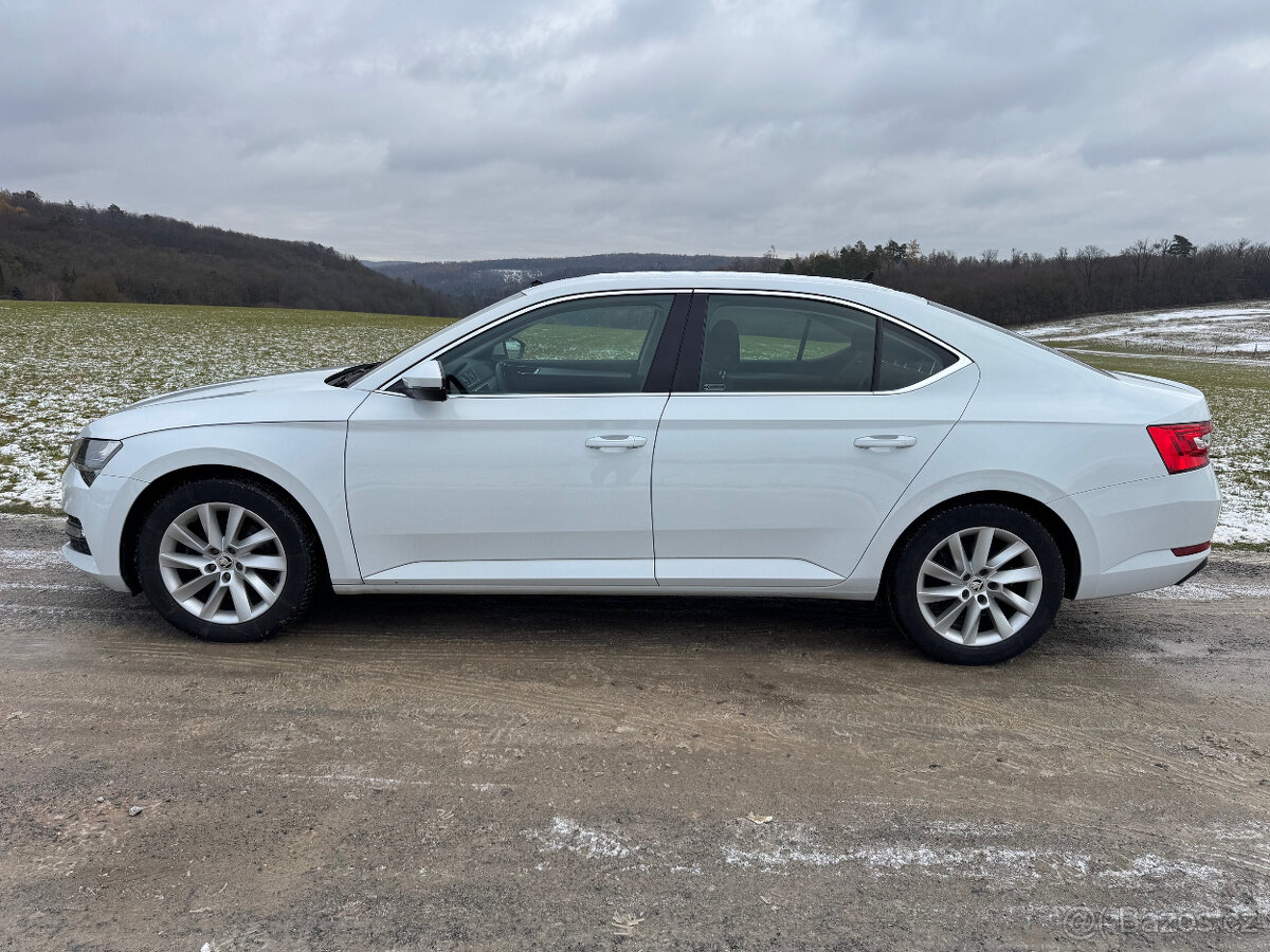 SUPERB 2.0TDI 110kW STYLE+ ACC LED KOUPENO V ČR ODPOČET DPH - 5