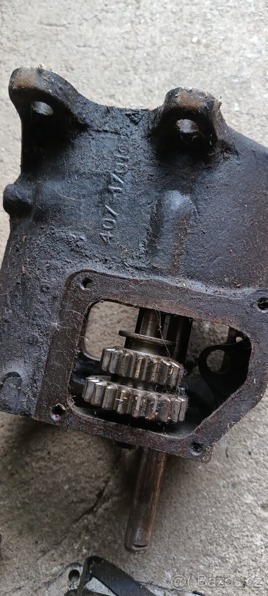 Moskvič 407 převodovka - 5